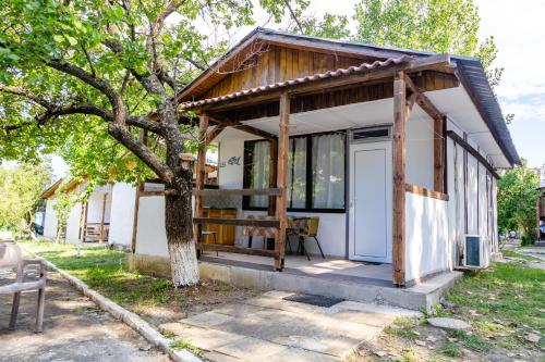 Imagen general del Hotel Bungalow Silitur. Foto 16