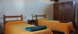 Imagen de la habitación del Hotel Bungalows Costa Esmeralda. Foto 2