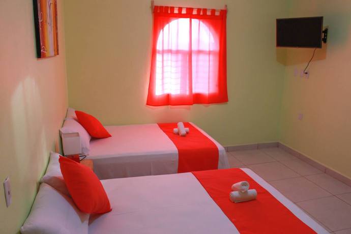 Imagen general del Hotel Bungalows Don Agustin. Foto 4