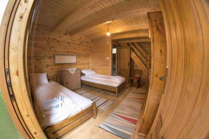 Imagen de la habitación del Hotel Bungalows Drevna. Foto 13
