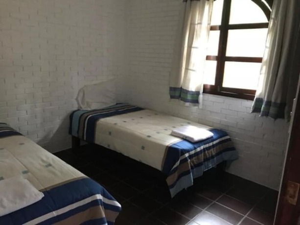 Imagen de la habitación del Hotel Bungalows La Huerta. Foto 15