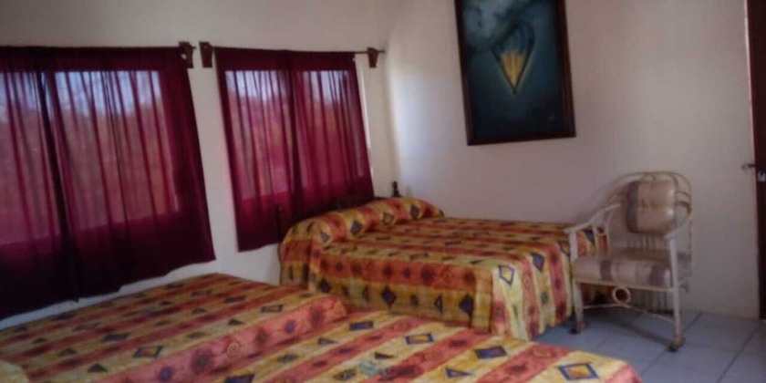 Imagen de la habitación del Hotel Bungalows La Rienda Guayabitos. Foto 8