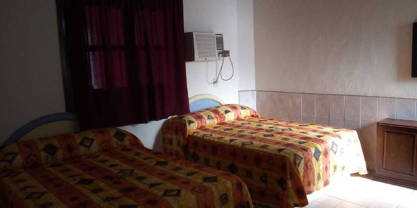 Imagen de la habitación del Hotel Bungalows La Rienda Guayabitos. Foto 9
