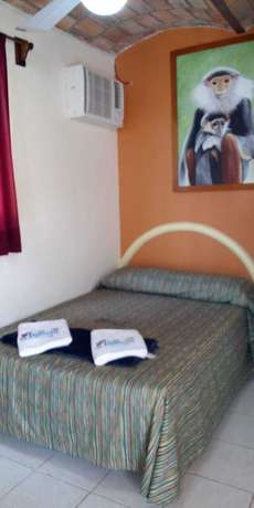 Imagen de la habitación del Hotel Bungalows La Rienda Guayabitos. Foto 15