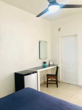Imagen de la habitación del Hotel Bungalows Las Hamacas. Foto 11