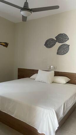 Imagen de la habitación del Hotel Bungalows Las Hamacas. Foto 14
