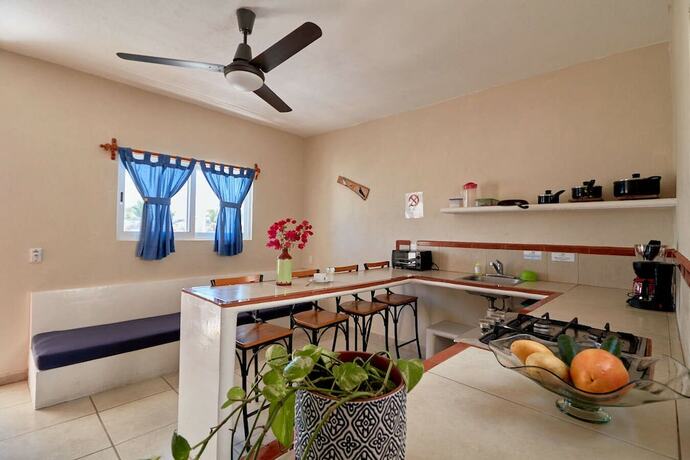 Imagen de la habitación del Hotel Bungalows Las Hamacas. Foto 16