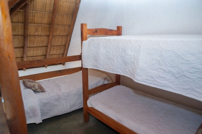 Imagen general del Hotel Bungalows Los Lucianos del Piemonte. Foto 11