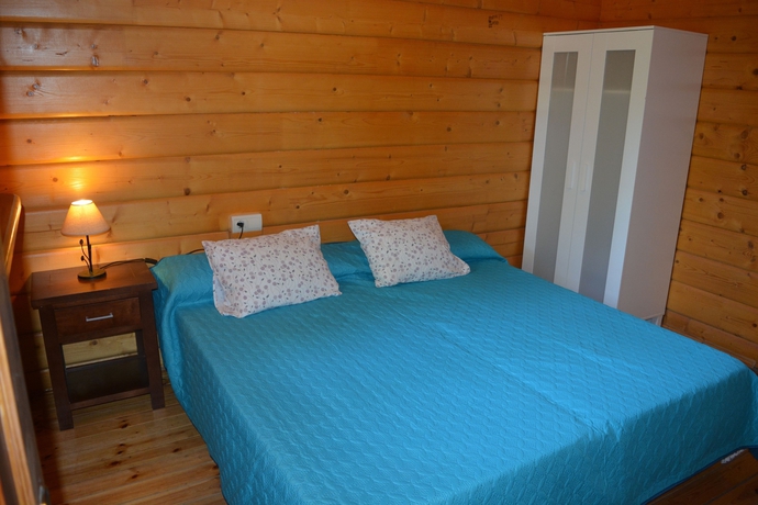 Imagen de la habitación del Hotel Bungalows Los Pedregales. Foto 15