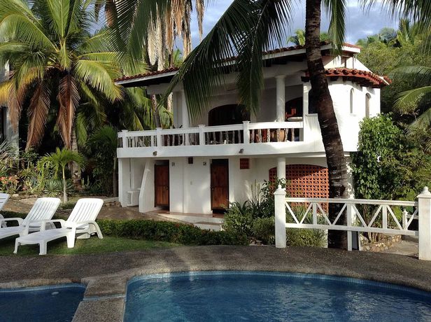 Imagen general del Hotel Bungalows Lydia. Foto 4