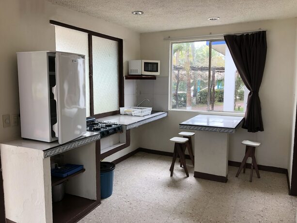 Imagen general del Hotel Bungalows Marbella Costa Esmeralda. Foto 11