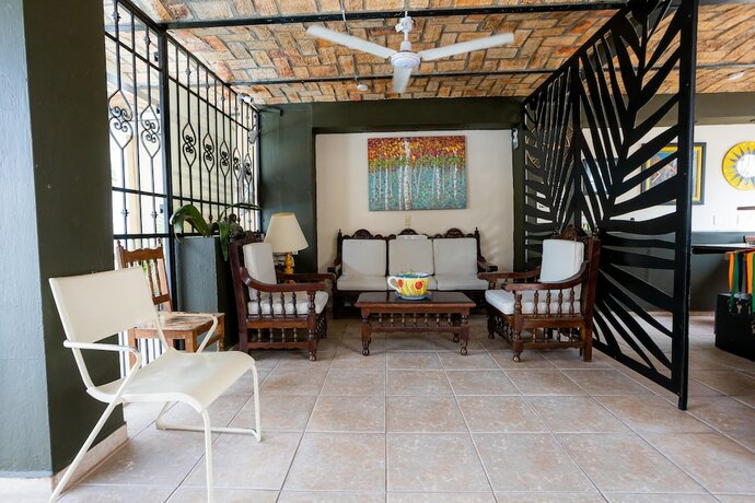 Imagen general del Hotel Bungalows Maria Teresa. Foto 10
