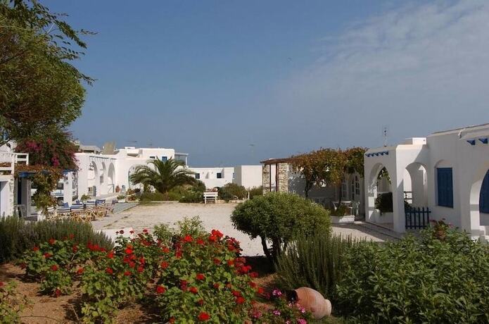 Imagen general del Hotel Bungalows Marina. Foto 8