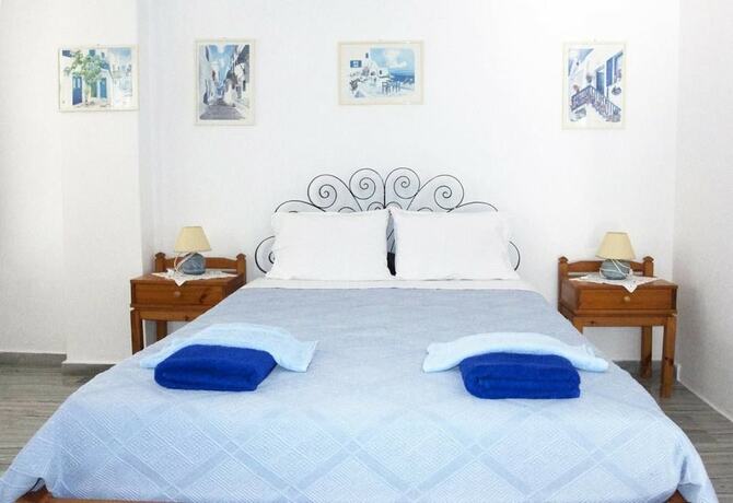 Imagen de la habitación del Hotel Bungalows Marina. Foto 20