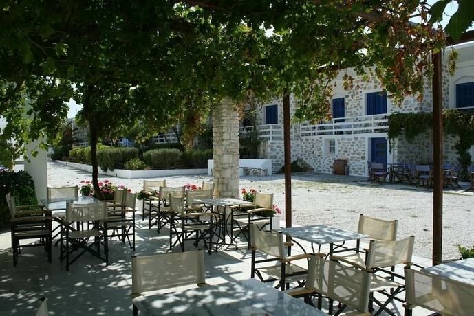 Imagen general del Hotel Bungalows Marina. Foto 10