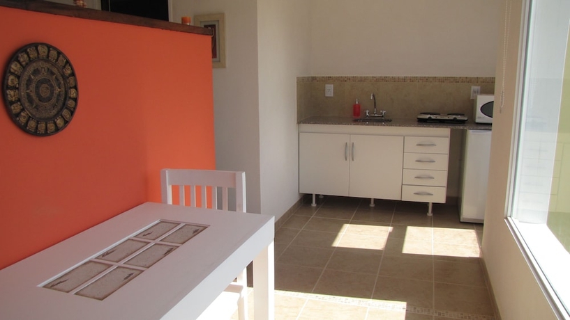 Imagen de la habitación del Hotel Bungalows Mexico. Foto 2