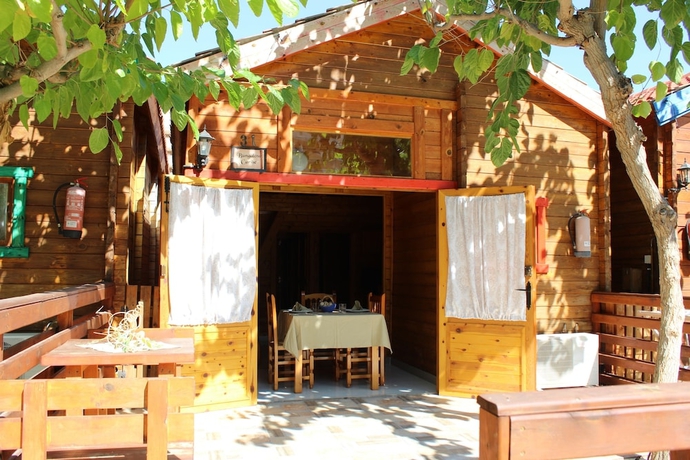 Imagen de la habitación del Hotel Bungalows Oasis. Foto 4