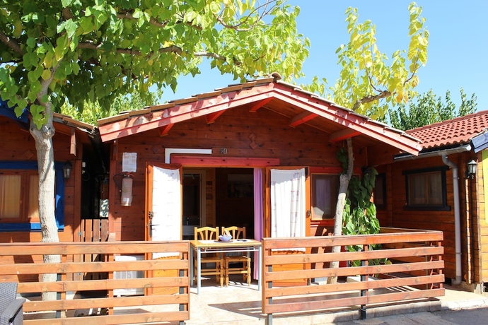 Imagen de la habitación del Hotel Bungalows Oasis. Foto 10