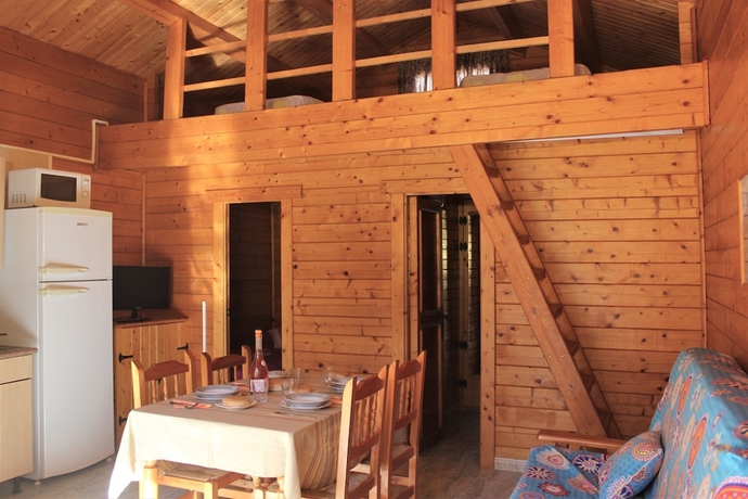 Imagen de la habitación del Hotel Bungalows Oasis. Foto 19