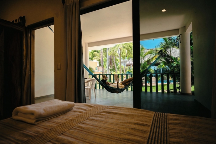 Imagen de la habitación del Hotel Bungalows Oasis, Puerto Escondido. Foto 13