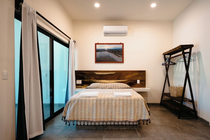 Imagen de la habitación del Hotel Bungalows Oasis, Puerto Escondido. Foto 15