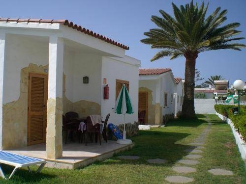 Imagen general del Hotel Bungalows Parque Cristina. Foto 2