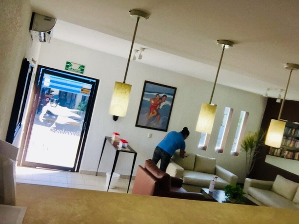 Imagen de los interiores del Hotel Bungalows Princess. Foto 17