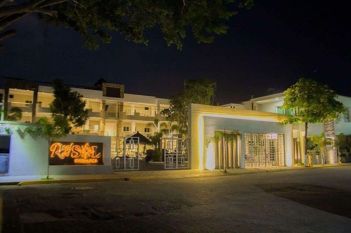 Imagen general del Hotel Bungalows Real Del Sol. Foto 5