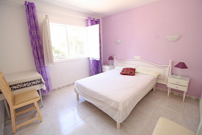 Imagen de la habitación del Hotel Bungalows Renato. Foto 3
