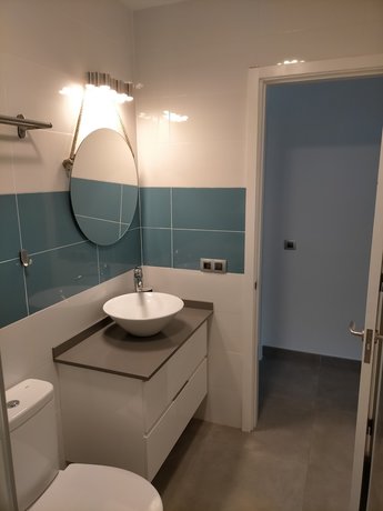 Imagen de la habitación del Hotel Bungalows Romandie. Foto 10
