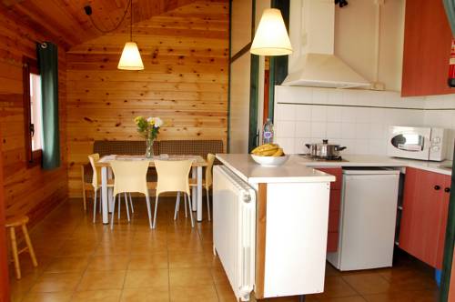 Imagen de la habitación del Hotel Bungalows Stel-Puigcerd&agrave;. Foto 6