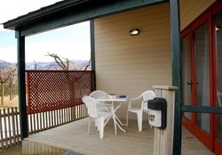Imagen de los exteriores del Hotel Bungalows Stel-Puigcerd&agrave;. Foto 10