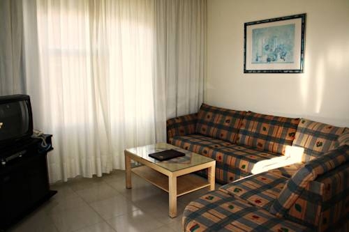 Imagen general del Hotel Bungalows Tisaya Golf. Foto 5