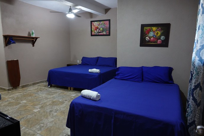 Imagen de la habitación del Hotel Bungalows Victoria. Foto 4