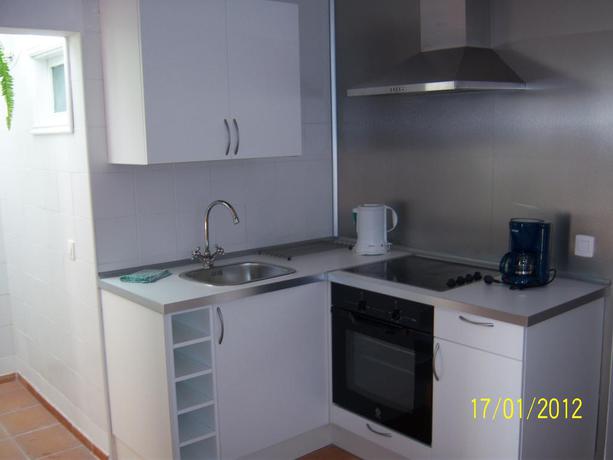 Imagen de la habitación del Hotel Bungalows Villas Blancas. Foto 5