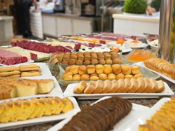 Imagen del bar/restaurante del Hotel Bungalows Vistaflor. Foto 1