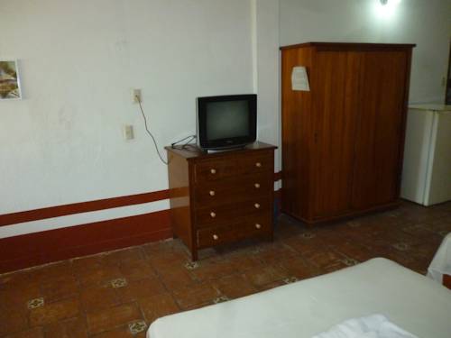 Imagen de la habitación del Hotel Bungalows Y Caba&ntilde;as Acuario. Foto 2