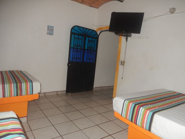 Imagen de la habitación del Hotel Bungalows Y Lizmar. Foto 3