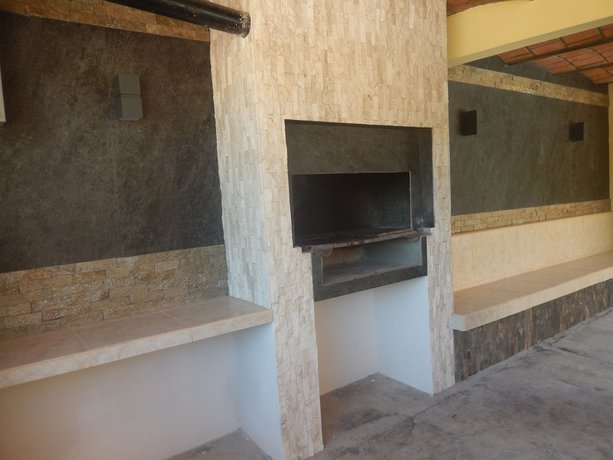 Imagen de los exteriores del Hotel Bungalows Y Lizmar. Foto 16