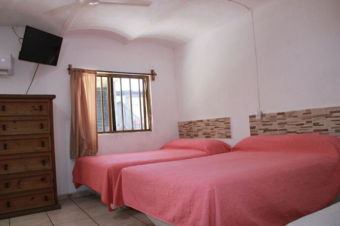 Imagen general del Hotel Bungalows Yessy Tetos. Foto 8