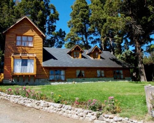 Imagen general del Hotel Bungalows el Bosque de los Elfos. Foto 16