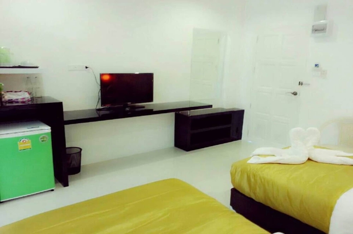 Imagen de la habitación del Hotel Bunganakorn Village. Foto 9