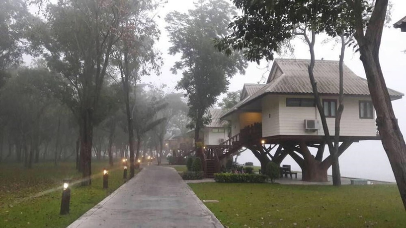 Imagen de la habitación del Hotel Bungchawak Resort. Foto 6