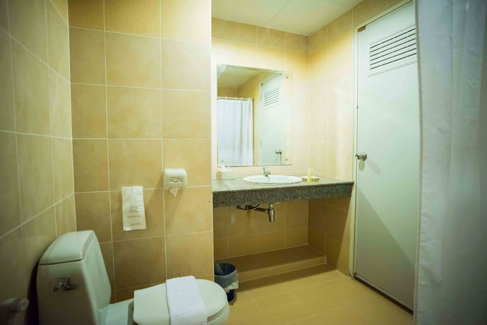 Imagen de la habitación del Hotel Bunjongburi. Foto 6