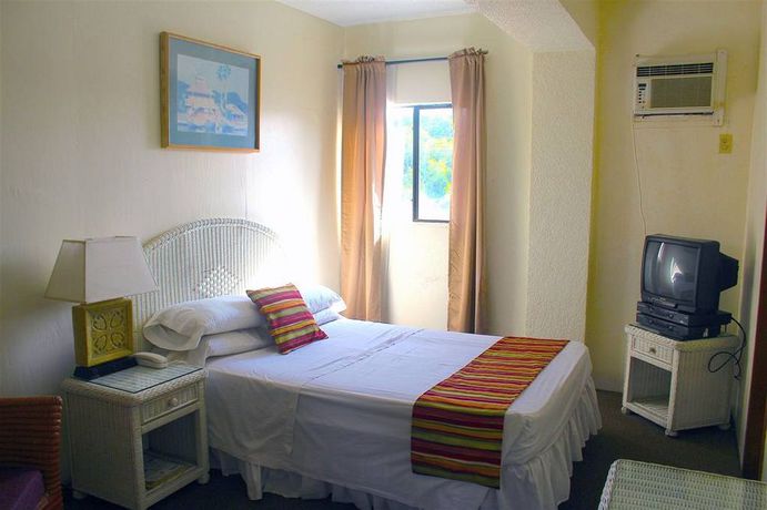 Imagen del bar/restaurante del Hotel Bunker Hill. Foto 6