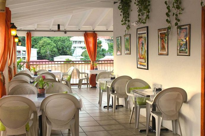 Imagen de los exteriores del Hotel Bunker Hill. Foto 13