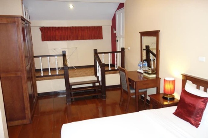 Imagen de la habitación del Hotel Bunthomstan Guesthouse. Foto 19