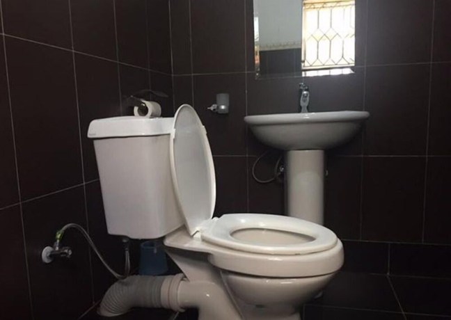 Imagen de la habitación del Hotel Bunyonyi Inn. Foto 15