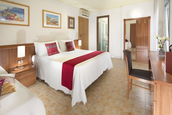 Imagen de la habitación del Hotel Buonafortuna. Foto 15