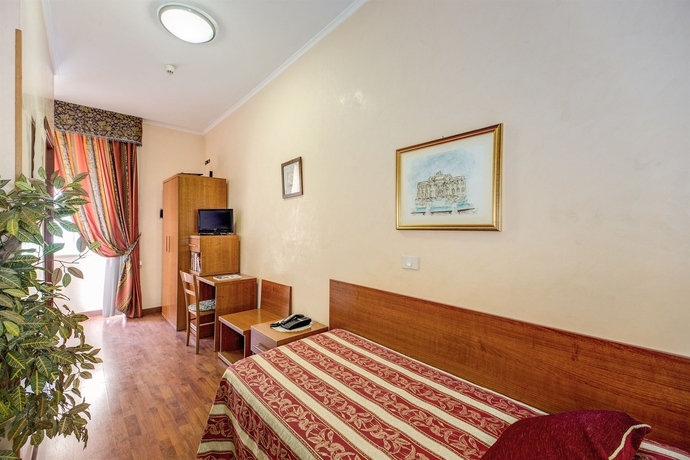 Imagen de la habitación del Hotel Buonarroti Home. Foto 8